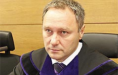 Manfred Herrnhofer, Richter