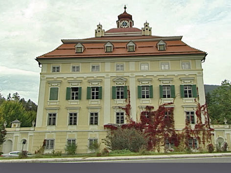 Schloss Pöckstein Fassade Außen