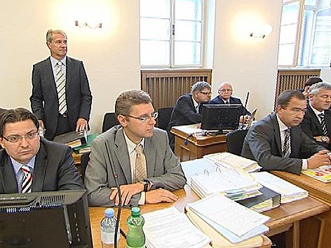 Birnbacher Prozess alle Angeklagten