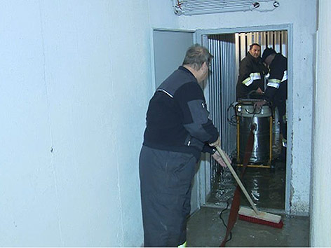Keller Überschwemmungen Feuerwehr