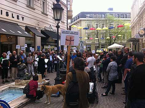 Künstler Demo gegen Förderstopp