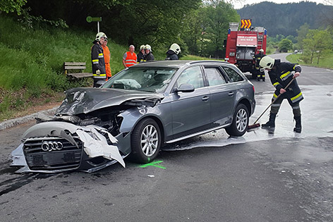 Unfall Peter im Holz Drautal Bundesstraße Kreuzung 87 jähriger