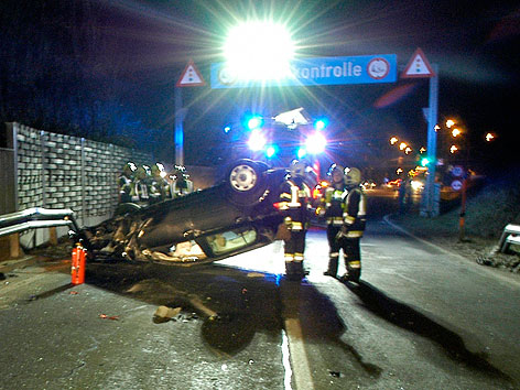 Verkehrsunfall Villach Pkw Überschlag