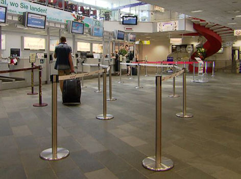 Flughafen Klagenfurt Halle Check-IN