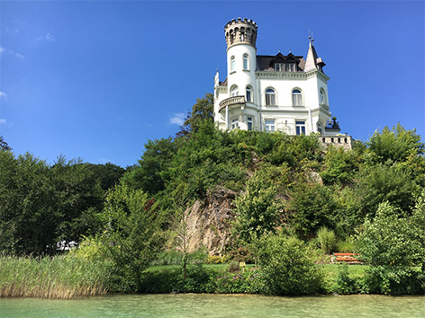 Reifnitz Schloss