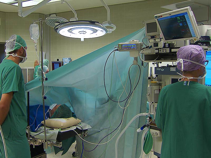 Operation Arzt Chirurg Krankenhaus LKH